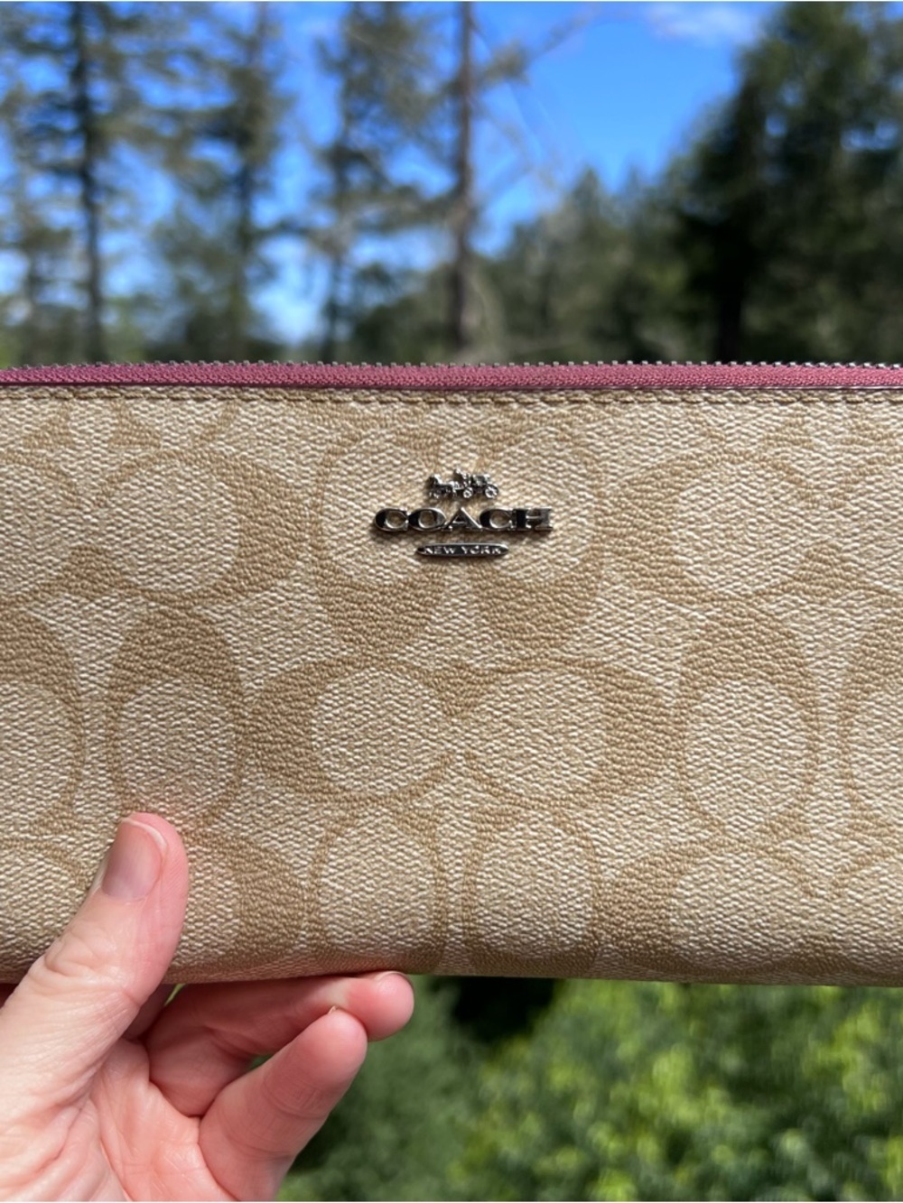 COACH Wallet Wristlet Credit Card Holder Zip-Around Wallet Khaki/Pink AUTHENTIC - Picture 5 of 11